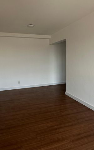 Apartamento para alugar com 71m², 3 quartos e 1 vaga Apartamento para alugar com 71m², 3 quartos e 1 vagaSala