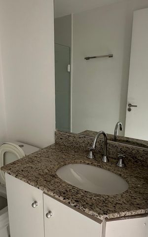 Apartamento para alugar com 71m², 3 quartos e 1 vaga Apartamento para alugar com 71m², 3 quartos e 1 vagaBanheiro