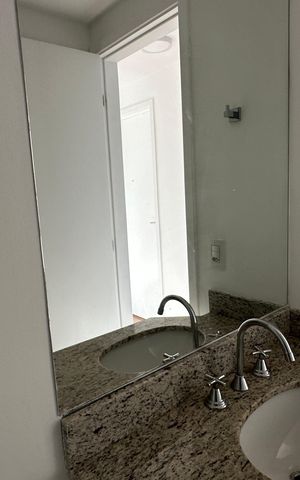 Apartamento para alugar com 71m², 3 quartos e 1 vaga Apartamento para alugar com 71m², 3 quartos e 1 vagaBanheiro