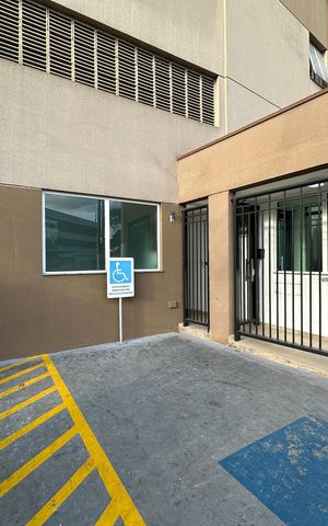 Apartamento para alugar com 71m², 3 quartos e 1 vaga Apartamento para alugar com 71m², 3 quartos e 1 vagaFachada e portaria