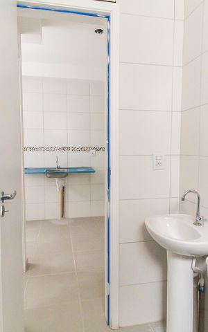 Apartamento à venda com 37m², 2 quartos e sem vaga Apartamento à venda com 37m², 2 quartos e sem vagaBanheiro
