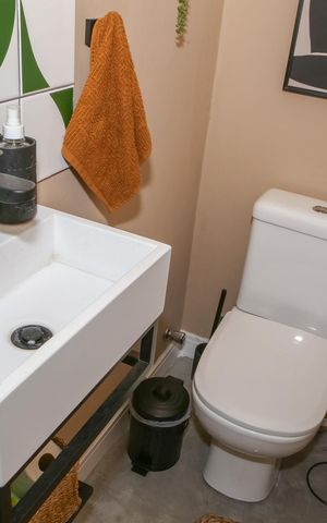 Casa à venda com 120m², 3 quartos e 1 vaga Casa à venda com 120m², 3 quartos e 1 vagaLavabo