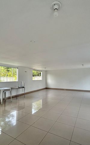 Apartamento à venda com 40m², 2 quartos e 1 vaga Apartamento à venda com 40m², 2 quartos e 1 vagaÁrea comum - Salão de festas