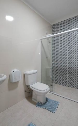 Casa para alugar com 250m², 1 quarto e sem vagaBanheiro