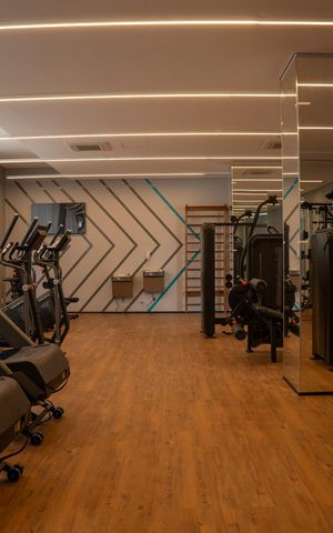 Apartamento à venda com 255m², 3 quartos e 2 vagasÁrea comum - Academia