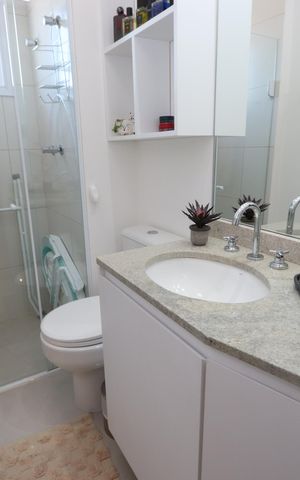 Apartamento à venda com 81m², 3 quartos e 2 vagasBanheiro Social