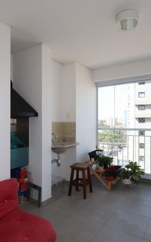 Apartamento à venda com 81m², 3 quartos e 2 vagasVaranda