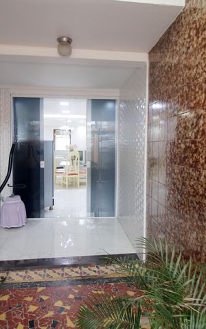 Casa à venda com 361m², 5 quartos e 2 vagasQuintal Frente