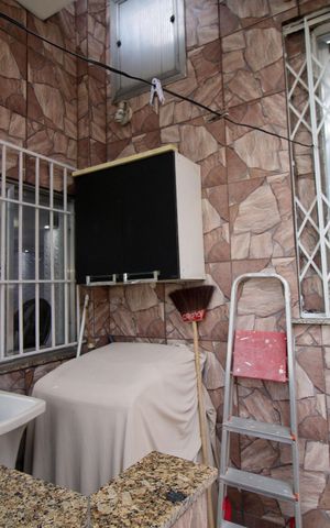 Casa à venda com 361m², 5 quartos e 2 vagasÁrea de Serviço