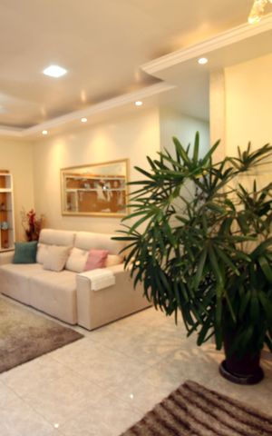 Casa à venda com 361m², 5 quartos e 2 vagasSala