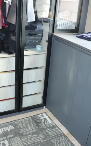 Casa de condomínio para alugar com 110m², 3 quartos e 2 vagasCloset da Suíte