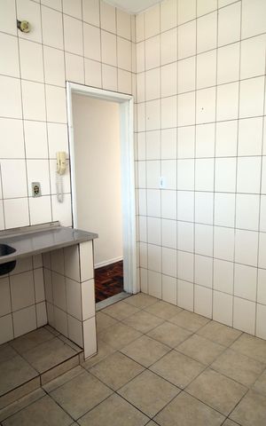 Apartamento à venda com 90m², 2 quartos e sem vagaCozinha