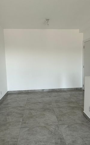 Apartamento para alugar com 55m², 2 quartos e 1 vagaSala