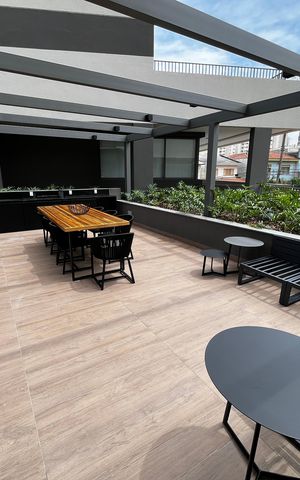 Apartamento à venda com 155m², 3 quartos e 2 vagas Apartamento à venda com 155m², 3 quartos e 2 vagasÁrea comum - Churrasqueira