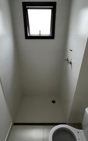 Apartamento à venda com 155m², 3 quartos e 2 vagas Apartamento à venda com 155m², 3 quartos e 2 vagasBanheiro da Suíte 3