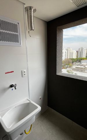 Apartamento à venda com 155m², 3 quartos e 2 vagas Apartamento à venda com 155m², 3 quartos e 2 vagasÁrea de Serviço