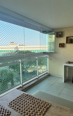 Apartamento à venda com 78m², 2 quartos e 1 vaga Apartamento à venda com 78m², 2 quartos e 1 vagaVaranda