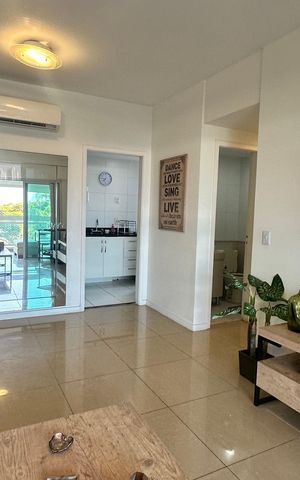 Apartamento à venda com 78m², 2 quartos e 1 vaga Apartamento à venda com 78m², 2 quartos e 1 vagaSala