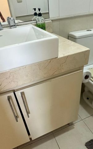 Apartamento à venda com 78m², 2 quartos e 1 vaga Apartamento à venda com 78m², 2 quartos e 1 vagaBanheiro Social