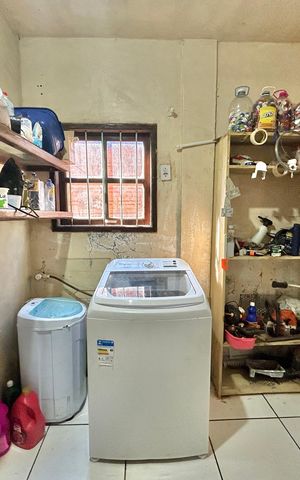 Apartamento à venda com 140m², 3 quartos e 2 vagas Apartamento à venda com 140m², 3 quartos e 2 vagasÁrea de Serviço