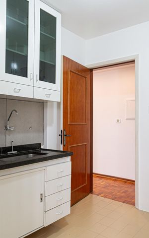 Apartamento à venda com 70m², 2 quartos e sem vaga Apartamento à venda com 70m², 2 quartos e sem vagaCozinha