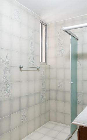 Apartamento à venda com 70m², 2 quartos e sem vaga Apartamento à venda com 70m², 2 quartos e sem vagaBanheiro