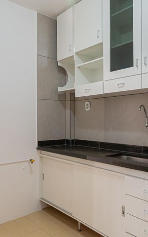 Apartamento à venda com 70m², 2 quartos e sem vaga Apartamento à venda com 70m², 2 quartos e sem vagaCozinha