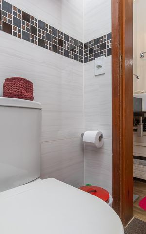 Apartamento à venda com 88m², 3 quartos e 1 vaga Apartamento à venda com 88m², 3 quartos e 1 vagaBanheiro Social