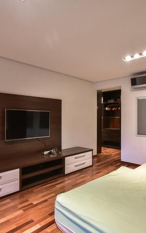 Apartamento para alugar com 191m², 3 quartos e 3 vagasSuíte 1