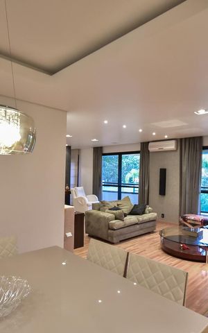 Apartamento para alugar com 191m², 3 quartos e 3 vagasSala
