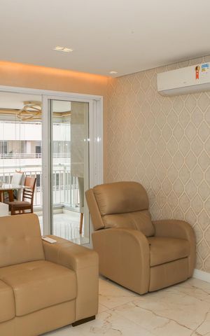 Apartamento à venda com 69m², 2 quartos e 1 vaga Apartamento à venda com 69m², 2 quartos e 1 vagaSala