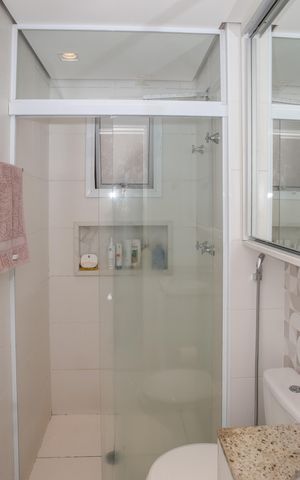 Apartamento à venda com 69m², 2 quartos e 1 vaga Apartamento à venda com 69m², 2 quartos e 1 vagaBanheiro Social