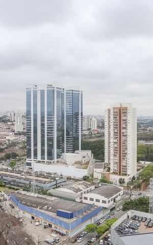 Apartamento à venda com 69m², 2 quartos e 1 vaga Apartamento à venda com 69m², 2 quartos e 1 vagaVista da Varanda Gourmet