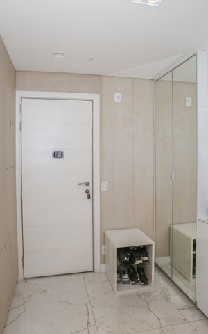 Apartamento à venda com 69m², 2 quartos e 1 vaga Apartamento à venda com 69m², 2 quartos e 1 vagaSala