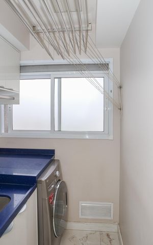 Apartamento à venda com 69m², 2 quartos e 1 vaga Apartamento à venda com 69m², 2 quartos e 1 vagaÁrea de Serviço