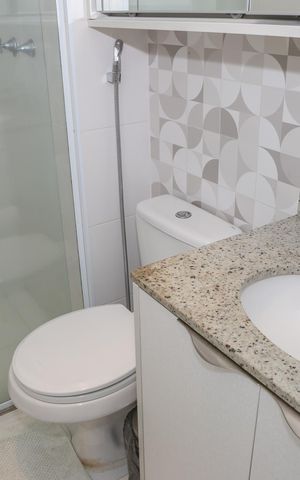 Apartamento à venda com 69m², 2 quartos e 1 vaga Apartamento à venda com 69m², 2 quartos e 1 vagaBanheiro Social