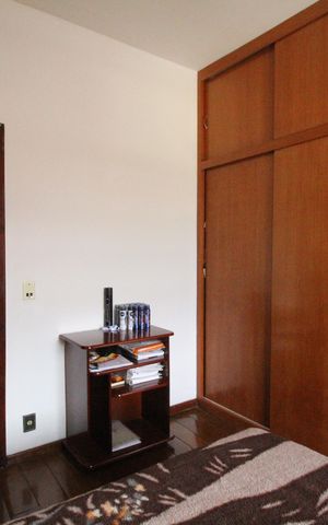 Casa para alugar com 599m², 6 quartos e 6 vagasQuarto 3