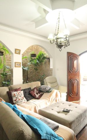 Casa para alugar com 599m², 6 quartos e 6 vagasSala 1