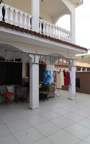 Casa para alugar com 599m², 6 quartos e 6 vagasQuintal dos fundos
