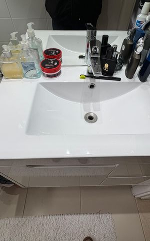 Casa à venda com 167m², 3 quartos e 3 vagas Casa à venda com 167m², 3 quartos e 3 vagasBanheiro da suíte 2