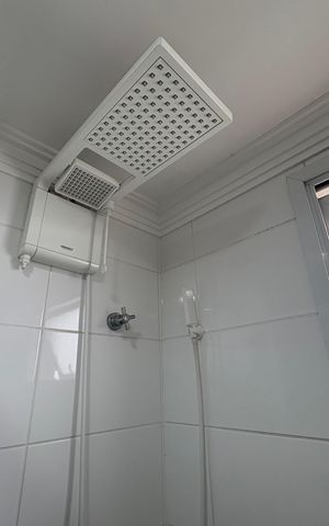 Casa à venda com 167m², 3 quartos e 3 vagas Casa à venda com 167m², 3 quartos e 3 vagasBanheiro da suíte 3