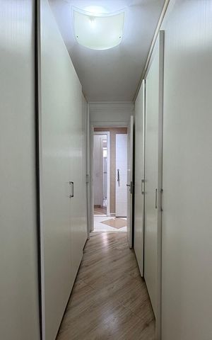 Casa à venda com 167m², 3 quartos e 3 vagas Casa à venda com 167m², 3 quartos e 3 vagasCloset da suíte 3