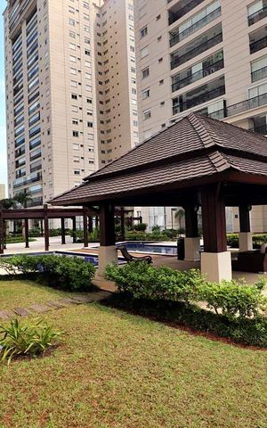 Casa à venda com 167m², 3 quartos e 3 vagas Casa à venda com 167m², 3 quartos e 3 vagasÁrea comum