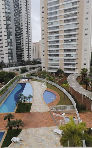 Apartamento à venda com 122m², 3 quartos e 2 vagasQuarto 2 - Suíte