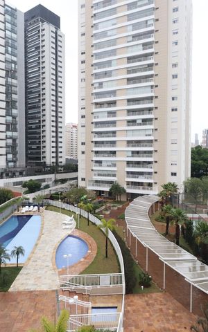 Apartamento à venda com 122m², 3 quartos e 2 vagasVista da Sacada