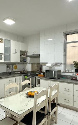 Apartamento à venda com 280m², 5 quartos e 1 vaga Apartamento à venda com 280m², 5 quartos e 1 vagaCozinha