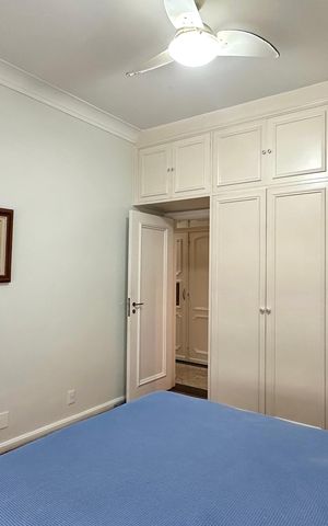 Apartamento à venda com 280m², 5 quartos e 1 vaga Apartamento à venda com 280m², 5 quartos e 1 vagaQuarto 1
