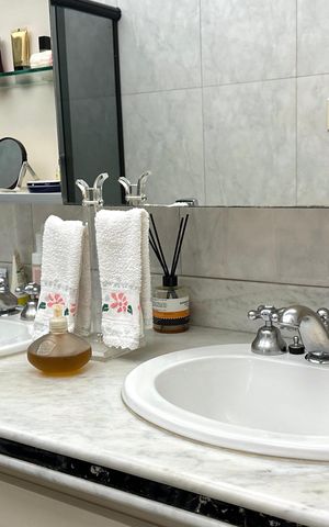 Apartamento à venda com 280m², 5 quartos e 1 vaga Apartamento à venda com 280m², 5 quartos e 1 vagaBanheiro da Suíte