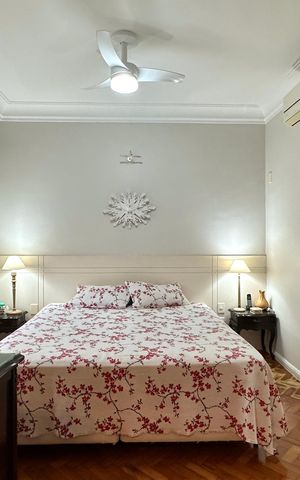 Apartamento à venda com 280m², 5 quartos e 1 vaga Apartamento à venda com 280m², 5 quartos e 1 vagaSuíte
