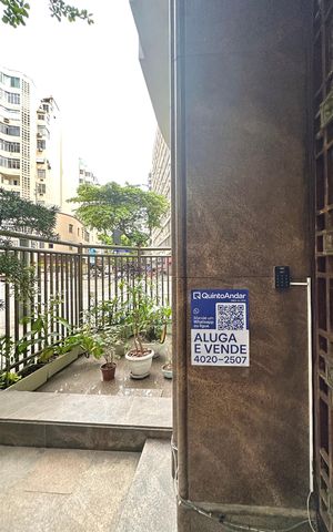 Apartamento à venda com 280m², 5 quartos e 1 vaga Apartamento à venda com 280m², 5 quartos e 1 vagaPlaquinha